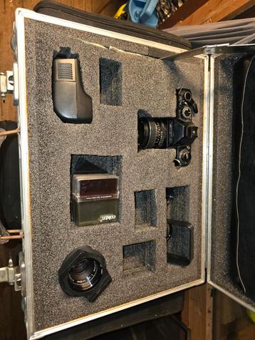 Complete cameraset  beschikbaar voor biedingen