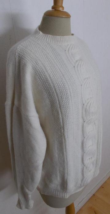 Beige kabel zachte angora/wollen trui! XL beschikbaar voor biedingen