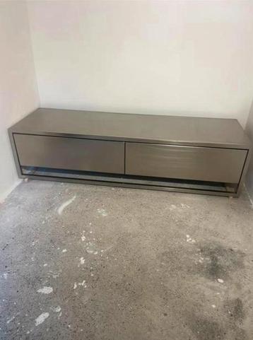 Designer Modern TV-meubel / Dressoir beschikbaar voor biedingen