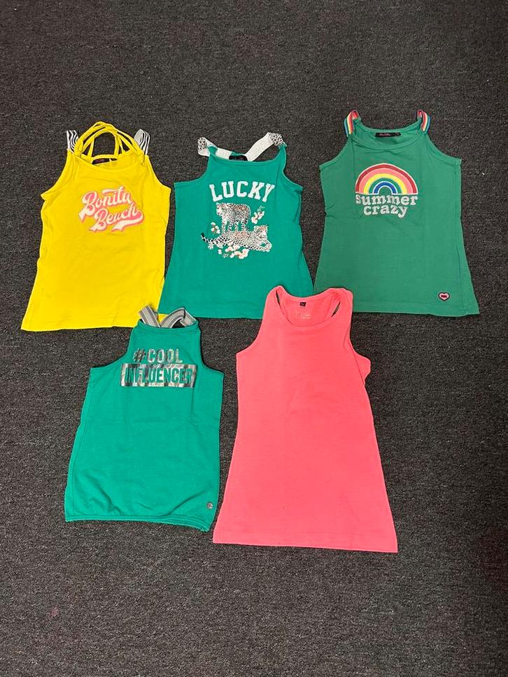 Mooi felle topjes maat 104-110, Kinderen en Baby's, Kinderkleding | Maat 104, Zo goed als nieuw, Meisje, Shirt of Longsleeve, Ophalen of Verzenden