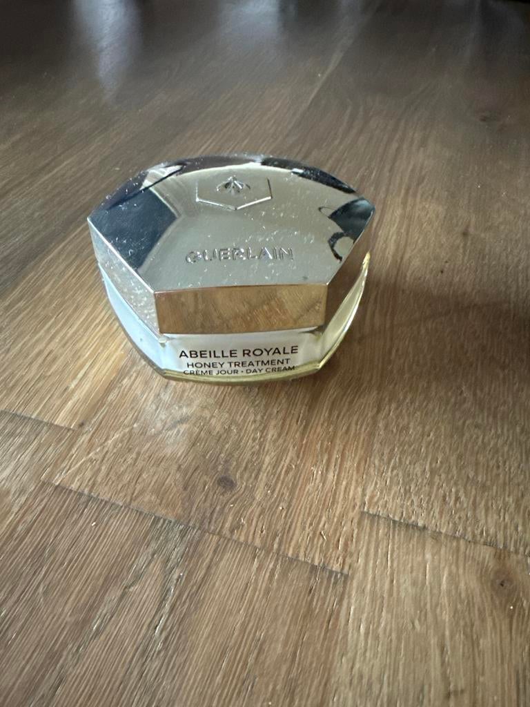 Guerlain Abeille Royale Dagcrème 50ml, Ophalen, Nieuw, Gehele gezicht, Verzorging