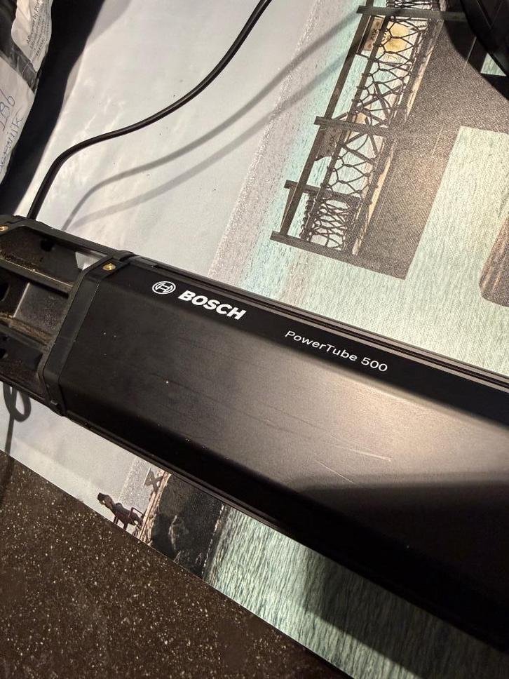 Bosch power tube  500 kWh SMART Verticaal, Fietsen en Brommers, Fietsaccessoires | Fietsaccu's, Zo goed als nieuw, Ophalen of Verzenden