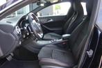 Mercedes-Benz CLA Coupé 180 Business Solution AMG, Gebruikt, Euro 6, 4 cilinders, Blauw