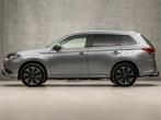 Mitsubishi Outlander 2.0 PHEV Deluxe 203Pk Automaat (NAVIGAT, 4 cilinders, 1820 kg, Origineel Nederlands, Bedrijf