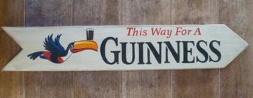 Handgeschilderd pubbord/This way for a Guinness/mancave beschikbaar voor biedingen