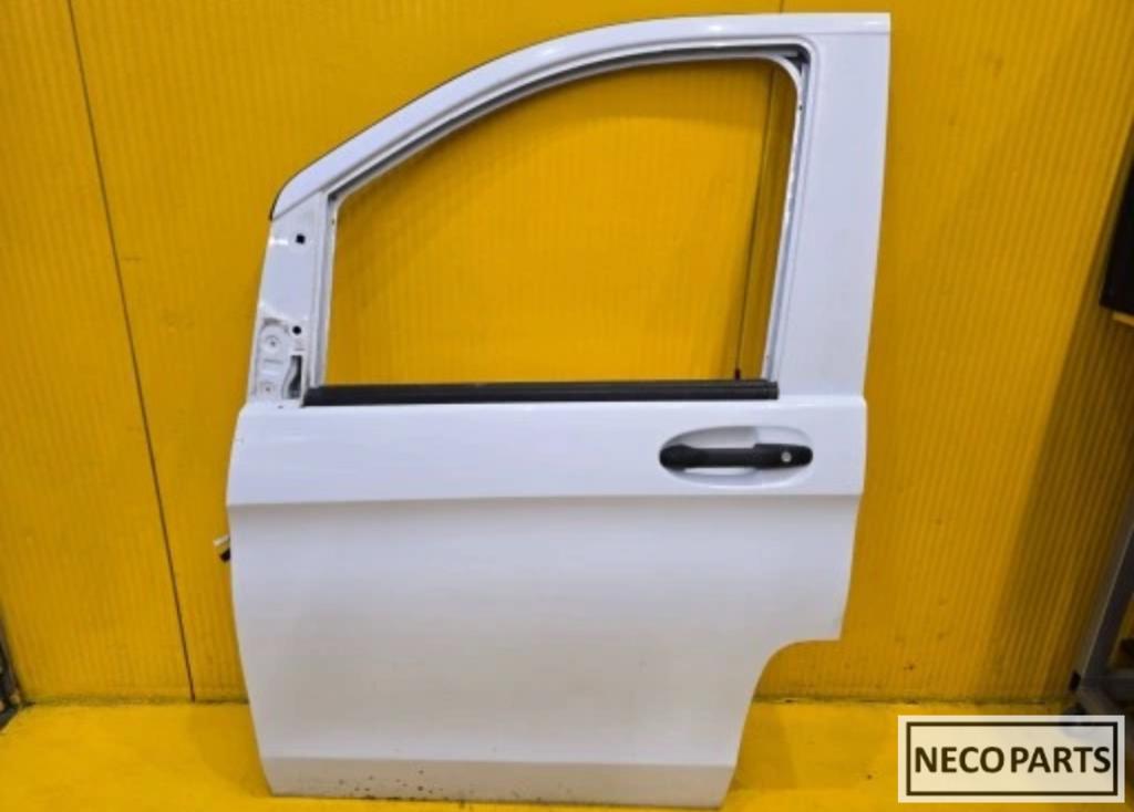MERCEDES-BENZ VIANO W447 PORTIER DEUR LINKS ALLES LEVERBAAR!, Gebruikt, Ophalen of Verzenden, Achter, -