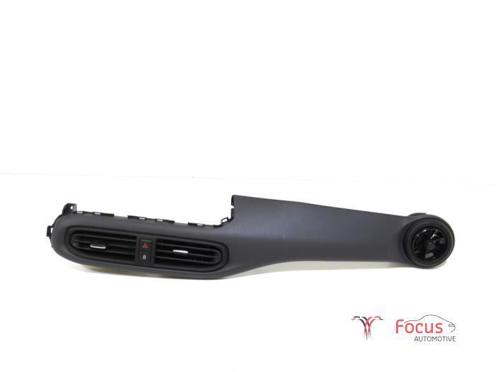 Dashboard deel van een Hyundai I10, Auto-onderdelen, Dashboard en Schakelaars, Hyundai, Gebruikt, 6 maanden garantie, 12 maanden garantie