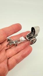 Hollands zilveren miniatuur van een paard die koets trekt., Antiek en Kunst, Ophalen of Verzenden, Zilver