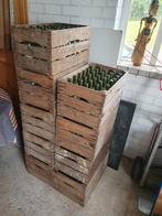 Voor deco 7 retro veiling kratten met lege wijnflessen, Huis en Inrichting, Woonaccessoires | Kisten, Ophalen of Verzenden, Gebruikt