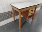 Bruynzeel PIET ZWART vintage houten klein bureau bureautje, Gebruikt, Ophalen, Bureau