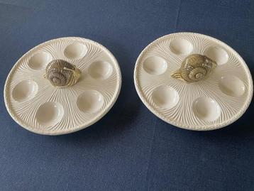 2 italiaanse slakkenborden /cremekleur beschikbaar voor biedingen