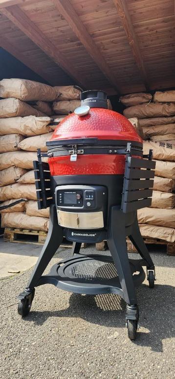 Kamado Joe Konnected Joe BBQ Kamado Barbecue beschikbaar voor biedingen