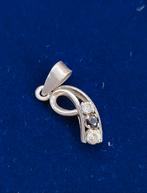 Zilveren hanger met saffier en zirkonia, Overige voorstellingen, Met edelsteen, Nieuw, Ophalen of Verzenden