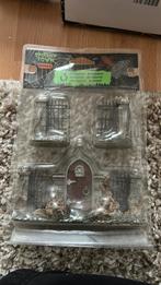 Lemax spooky town halloween hekken, Ophalen, Zo goed als nieuw