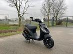Piaggio zip 4t 2020 nette staat!! Snor/brom scooter, Fietsen en Brommers, Scooters | Piaggio, Ophalen