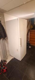 Grote Siemens vriezer - 5 jaar oud - Direct ophalen!, 160 cm of meer, Zo goed als nieuw, Energieklasse A of zuiniger, Ophalen