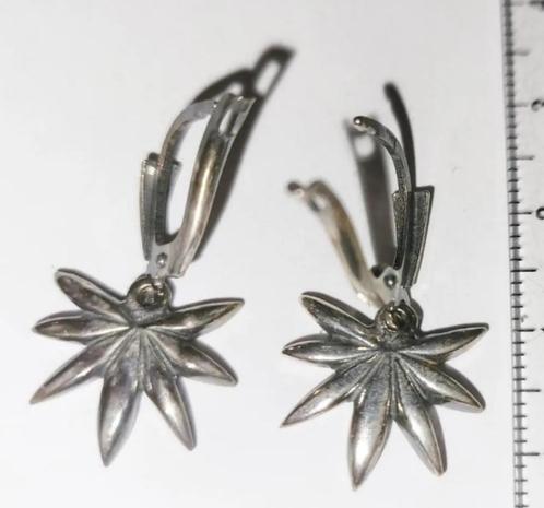 kattenoog oorbellen verzameling, nog blad origineel ontwerp,, Sieraden, Tassen en Uiterlijk, Oorbellen, Nieuw, Overige materialen