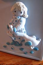 mat zacht blauw relief schilderijtje, Ophalen of Verzenden, Minder dan 50 cm, Schilderij, Minder dan 50 cm
