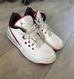 Nike JORDAN Max Aura - Maat 40, Ophalen of Verzenden, Gedragen, Wit, Sneakers of Gympen