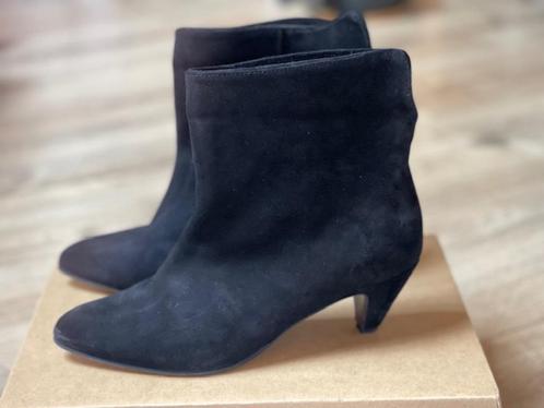 Enkellaars met hak | Anonymous Copenhagen |  Mt 38 | zgan, Kleding | Dames, Schoenen, Zo goed als nieuw, Lage of Enkellaarzen