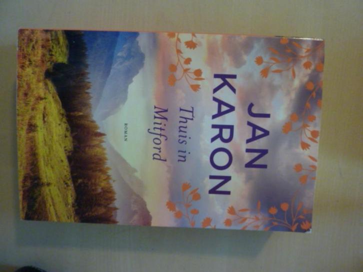 Jan Karon - Thuis in Mitford, Boeken, Overige Boeken, Zo goed als nieuw, Verzenden