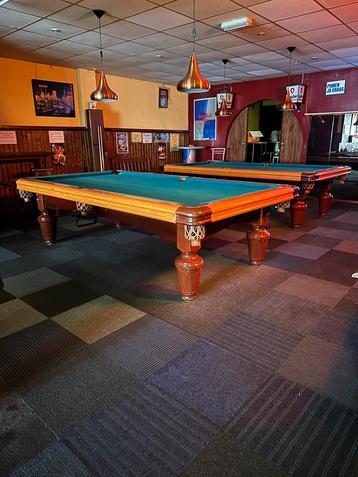 Pool tafels  beschikbaar voor biedingen