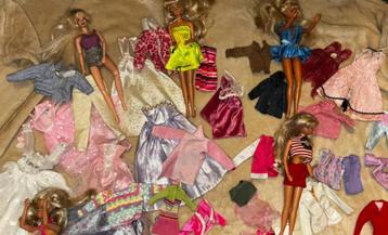 Mega Verzameling ~Vintage Barbie’ & kleding/schoentjes !