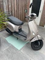 Btc riva champagne kleur, Fietsen en Brommers, Snorfietsen en Snorscooters, Ophalen of Verzenden, Gebruikt, Overige merken