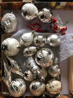 Oude antieke kerstballen/klokje/paddestoelen, Diversen, Kerst, Ophalen of Verzenden, Gebruikt