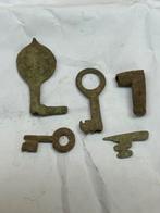 Sleutels bodemvondsten, Ophalen of Verzenden