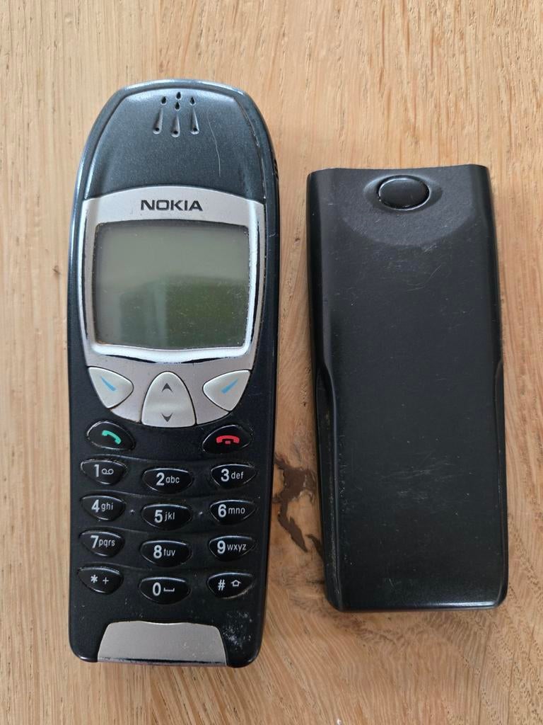 2x Nokia 6210 - Werking Onbekend - Zonder Oplader, Telecommunicatie, Gebruikt, Verzenden, Geen camera, Zwart