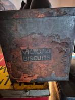 Oude ijzeren reclame bakken - Van Nelle, Victoria, Yoga, Ophalen