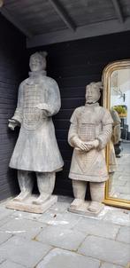 Twee oude terracotta chinese soldaten/krijgers.., Ophalen of Verzenden