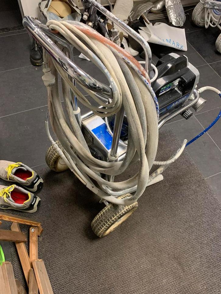Airlessco aa300 verfspuit, Doe-het-zelf en Verbouw, Schildersmaterialen, Gebruikt, Verfspuit of Verfpomp, Ophalen of Verzenden