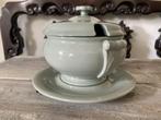 Vintage Wedgwood CELADON sausterrine met onderbord, Ophalen of Verzenden