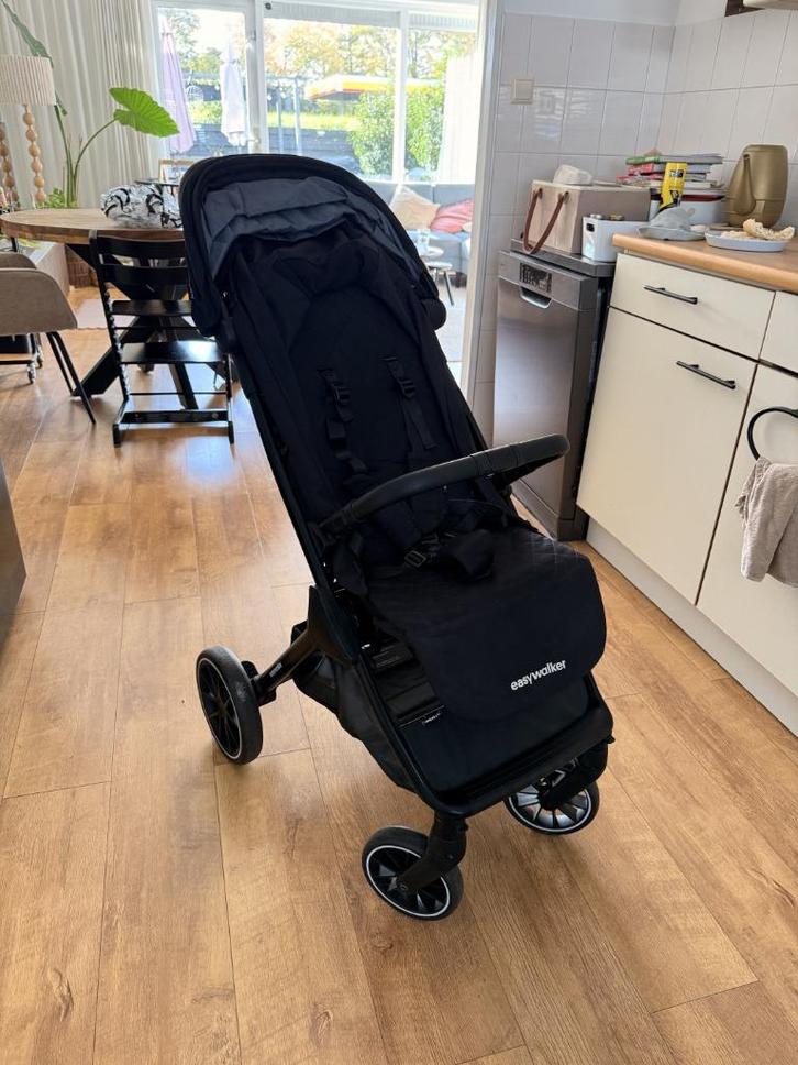 Easywalker Jacky XL Zwart - Weinig gebruikt, Kinderen en Baby's, Buggy's, Zo goed als nieuw, Overige merken, Regenhoes, Zonnekap