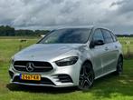 Mercedes-Benz B-Klasse B250 e 218PK 8G-DCT 2022 Grijs, Auto's, Mercedes-Benz, 160 pk, Leder en Stof, Plug-in hybride, 1600 kg