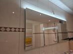 Spiegel met verlichting 140cm bij 65cm, Huis en Inrichting, Woonaccessoires | Spiegels, Ophalen, Zo goed als nieuw, Rechthoekig