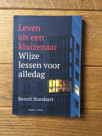 Leven als een kluizenaar beschikbaar voor biedingen