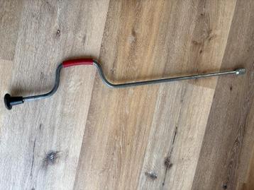 Pootuitdraaislinger beschikbaar voor biedingen