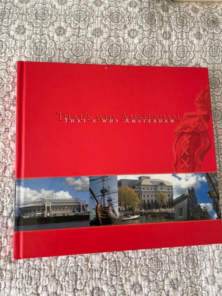 That's Why Amsterdam - Prachtig Fotoboek, Boeken, Geschiedenis | Stad en Regio, Ophalen of Verzenden, 20e eeuw of later, Zo goed als nieuw