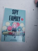 Spy family boek, Eén stripboek, Ophalen of Verzenden, Zo goed als nieuw