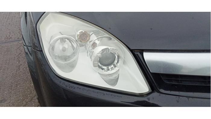 Koplamp rechts van een Opel Tigra, Auto-onderdelen, Verlichting, Gebruikt, -, -, Opel