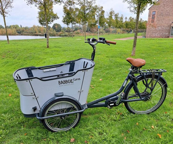 Elektrische bakfiets met extra's, Fietsen en Brommers, Fietsen | Bakfietsen, Gebruikt, Overige merken, 4 kinderen of meer, Huif
