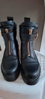 Guts & Gusto Zwarte Enkellaarzen Maat 39 in nieuwstaat !, Kleding | Dames, Schoenen, Guts & Gusto, Zwart, Lage of Enkellaarzen