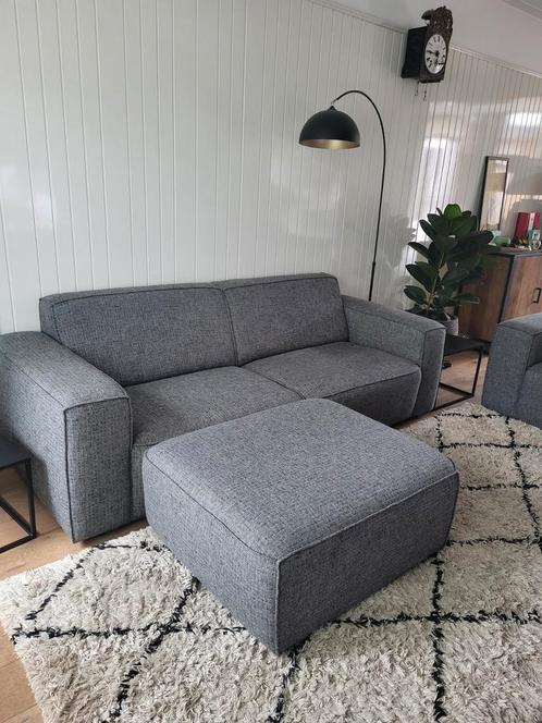 Mooie 4-zits bank, loveseat en hocker aangeboden, Huis en Inrichting, Banken | Complete zithoeken, Gebruikt, Stof, Ophalen of Verzenden