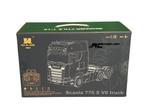 HUINA SCANIA 770S RC HAULAGE TRUCK RTR 1/18 - RED CY1501, Hobby en Vrije tijd, Elektro, Nieuw, Ophalen of Verzenden, Auto onroad