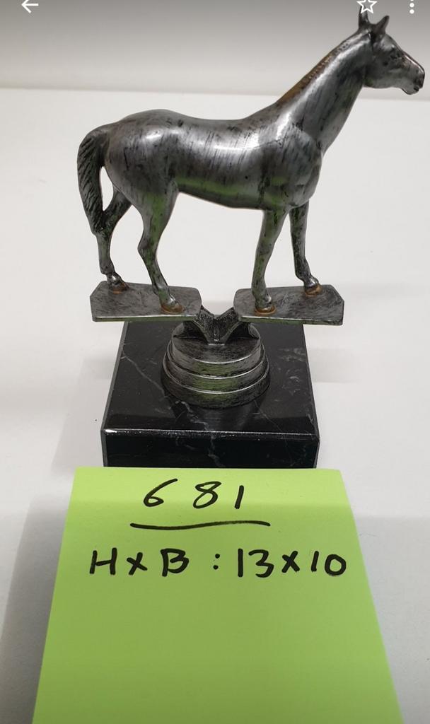 1681) Antiek paard op marmeren voet, Antiek en Kunst, Antiek | Tin, Ophalen of Verzenden