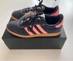 Nieuwe ADIDAS sneakers gympen maat 9,5 (42), Blauw, Ophalen of Verzenden, Sneakers of Gympen, Zo goed als nieuw