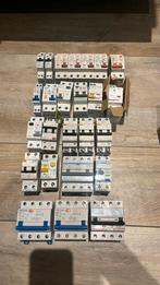 Diverse aardlekautomaten, Ophalen of Verzenden, Zo goed als nieuw